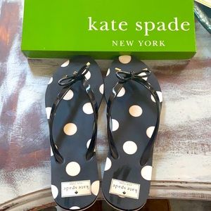 Kate spade black bow flip flops 9M
